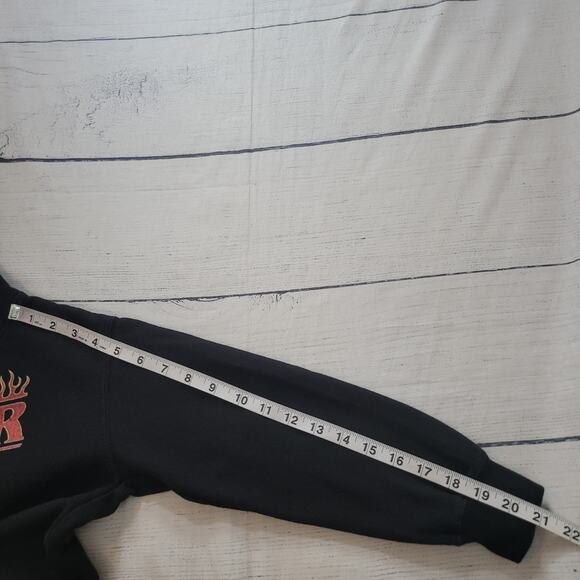 Stranger Things Size Youth L Black Hoodie Flame Logo Netflix Merch Sweatshirt - Picture 6 of 9